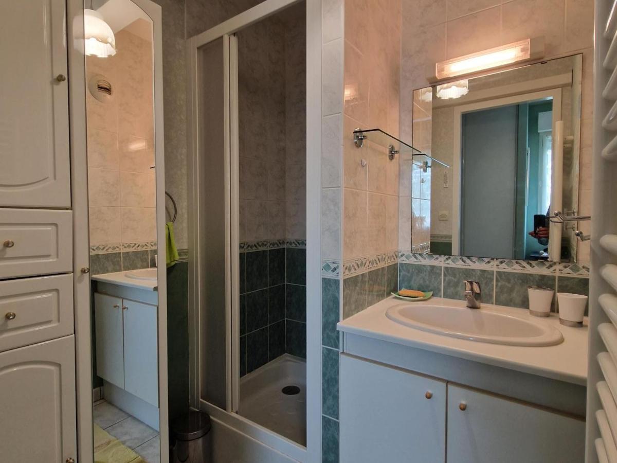 Chatelaillon-Plage Centre-Ville: Apt 4 Pers, Balcon, Parking, Piscine, Wifi - Fr-1-706-21 Exterior photo